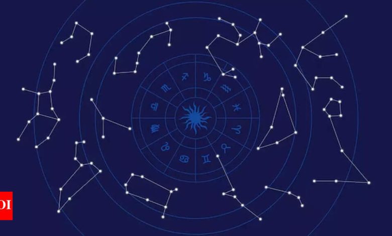 Disconnected: How each zodiac sign survives in the weekend without their phone Disconnected: How each zodiac sign survives in the weekend without their phone