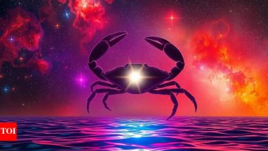 Cancer horoscope tomorrow, May 01, 2025: A romantic approach is not an ideal time to start